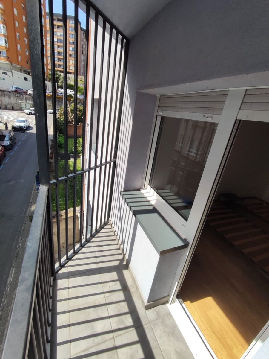 3 soveværelse Lejlighed til salg i Santander - € 210.000 (Ref: 9783147)