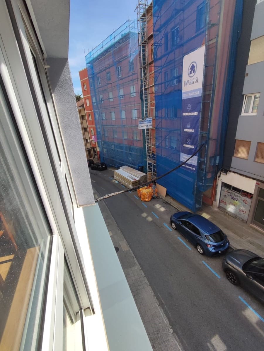 3 soveværelse Lejlighed til salg i Santander - € 210.000 (Ref: 9783147)