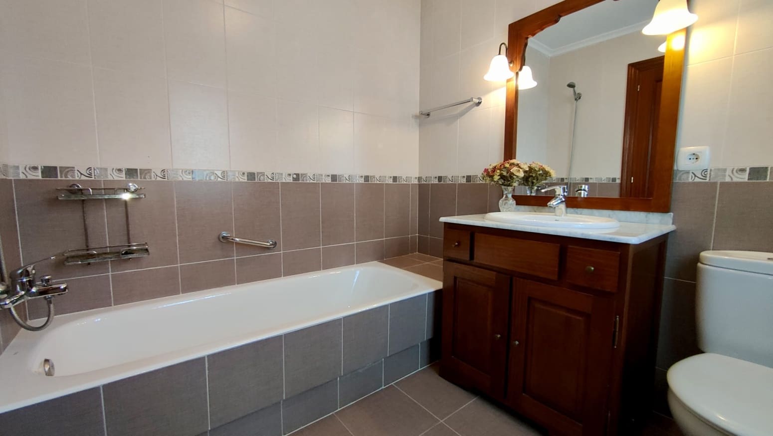 6 Zimmer Villa zu verkaufen in Barcena de Cicero - 440.000 € (Ref: 9798976)