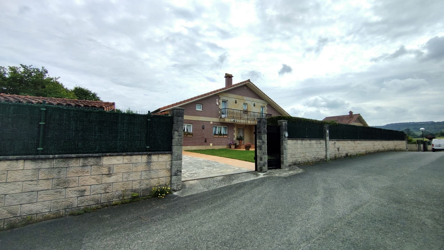 6 Zimmer Villa zu verkaufen in Barcena de Cicero - 440.000 € (Ref: 9798976)