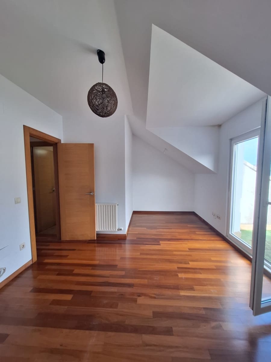 3 Zimmer Wohnung zu vermieten in Mortera mit Garage - 860 € (Ref: 9807798)