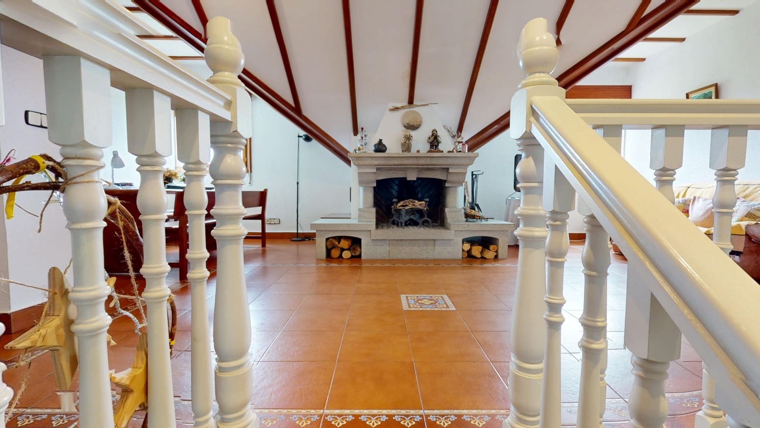 7 bedroom Villa for sale in Santander with garage - € 1,250,000 (Ref: 9811340)