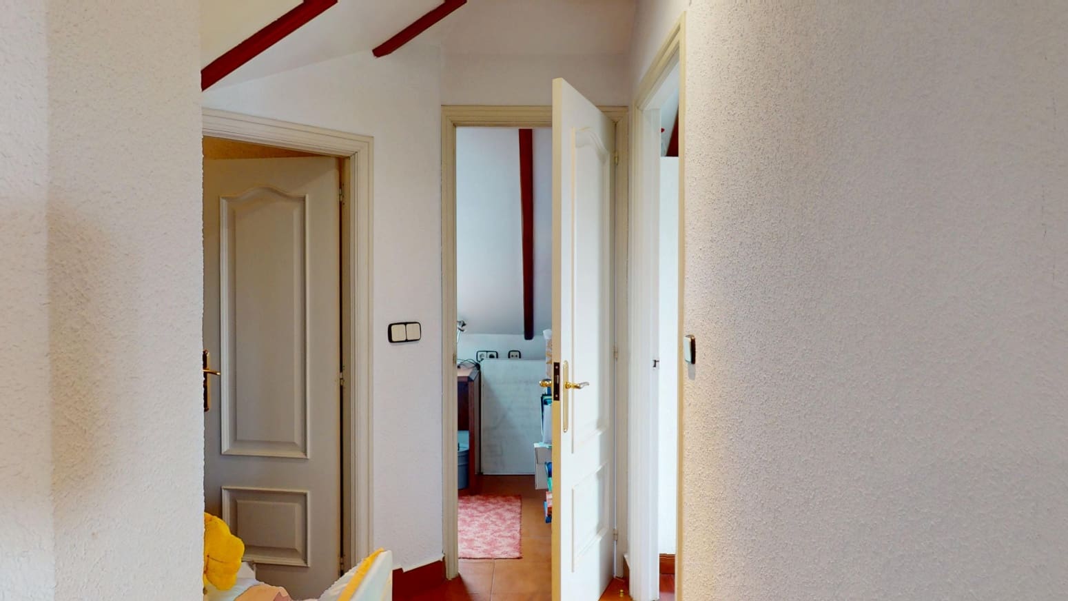 7 bedroom Villa for sale in Santander with garage - € 1,250,000 (Ref: 9811340)