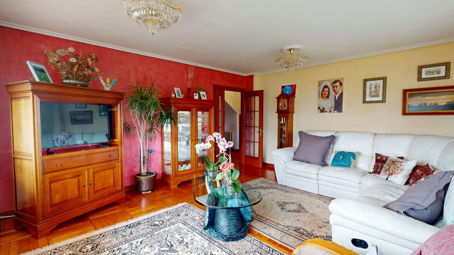 7 bedroom Villa for sale in Santander with garage - € 1,250,000 (Ref: 9811340)