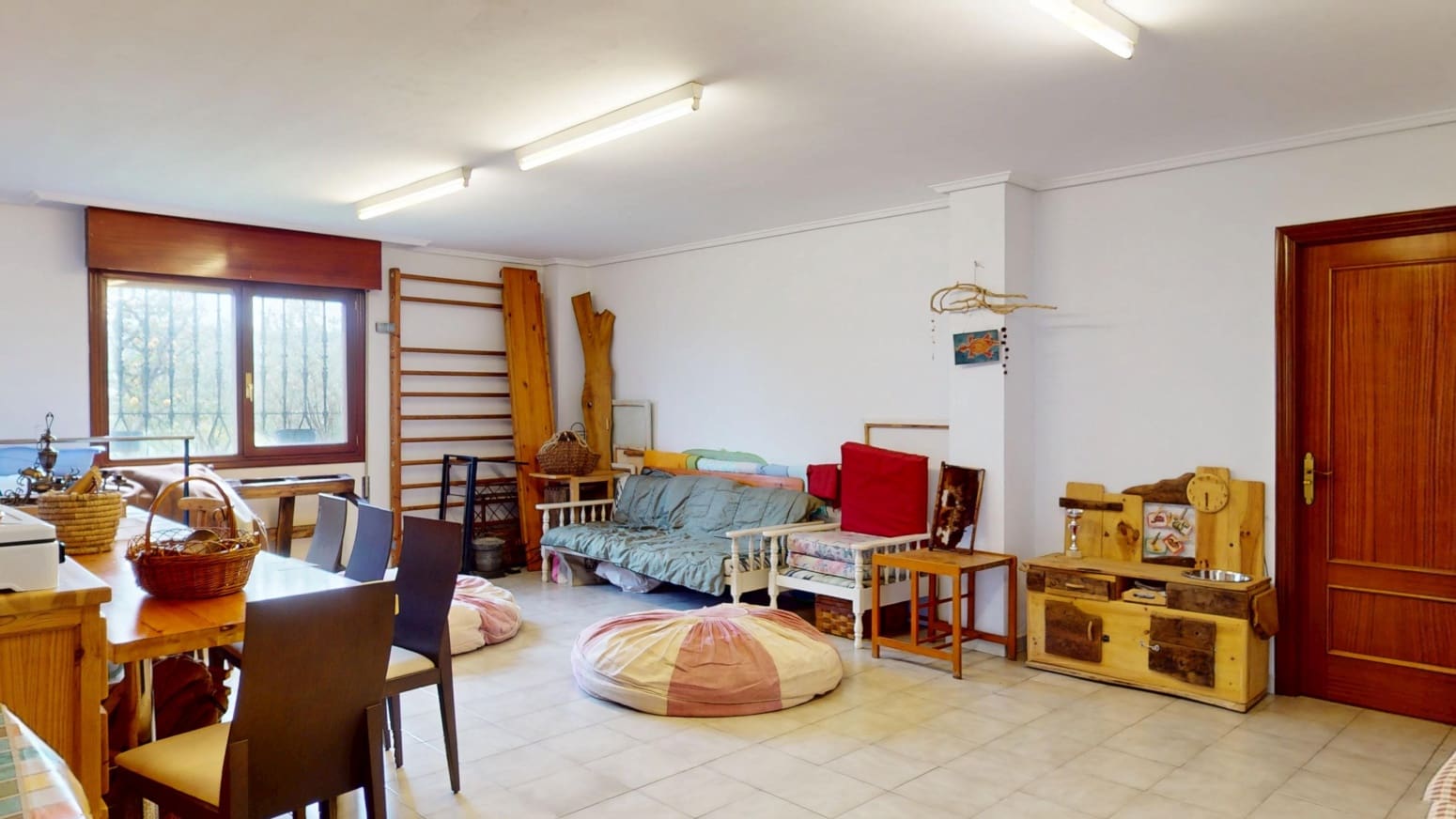 7 bedroom Villa for sale in Santander with garage - € 1,250,000 (Ref: 9811340)