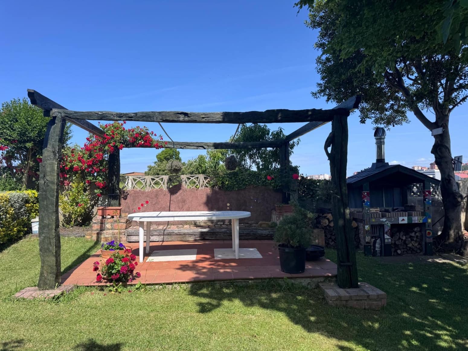7 Zimmer Villa zu verkaufen in Santander mit Garage - 1.250.000 € (Ref: 9811340)