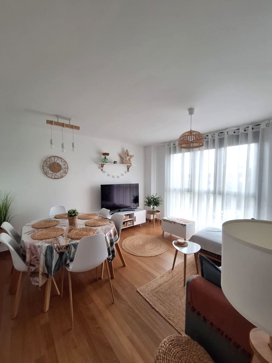 2 Zimmer Wohnung zu verkaufen in Santander mit Garage - 240.000 € (Ref: 9817803)