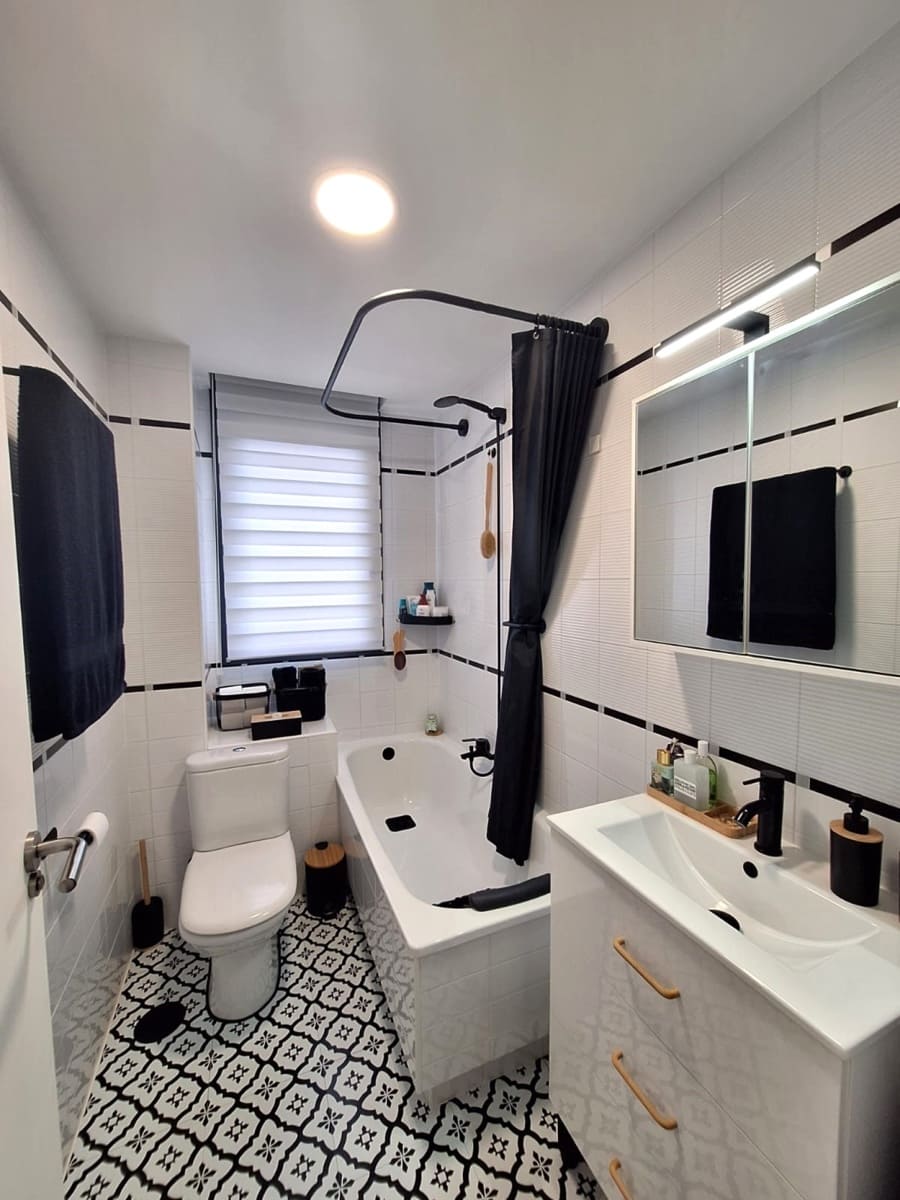 2 Zimmer Wohnung zu verkaufen in Santander mit Garage - 240.000 € (Ref: 9817803)