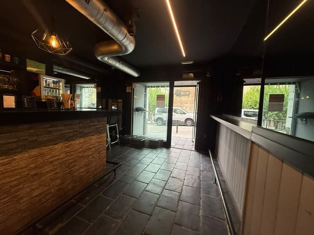 Virksomhed til salg i Santander - € 218.000 (Ref: 9817804)