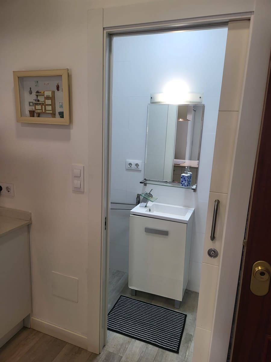 Lejlighed til leje i Santander - € 650 (Ref: 9822371)