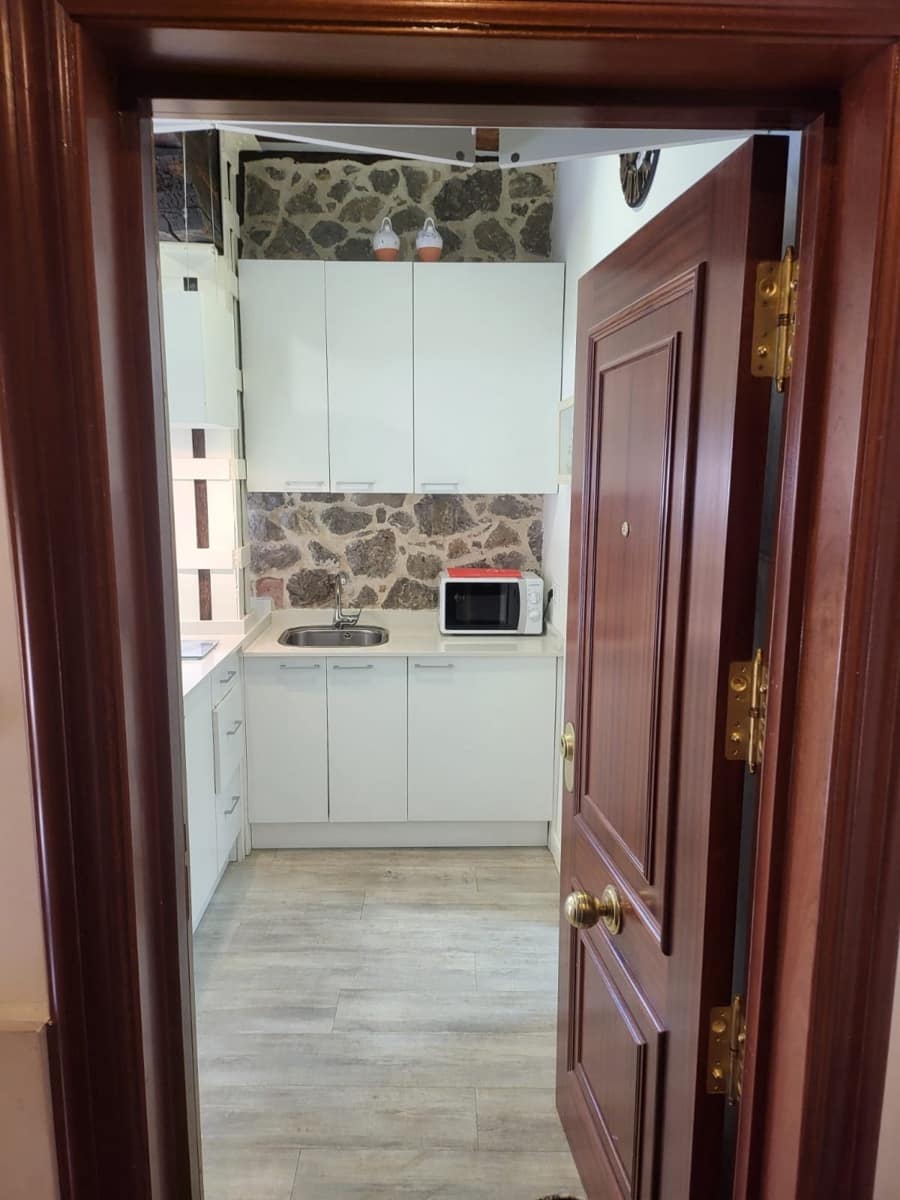 Lejlighed til leje i Santander - € 650 (Ref: 9822371)
