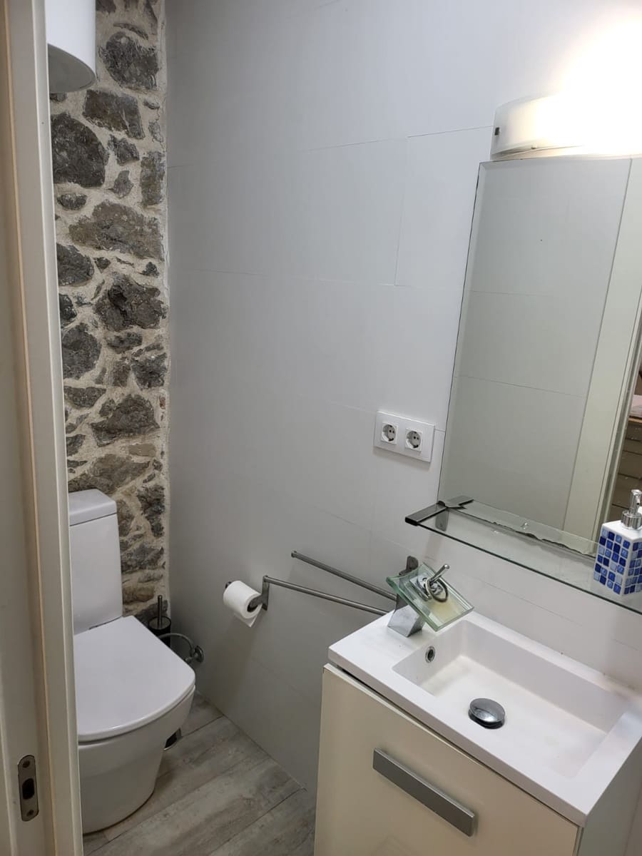 Lejlighed til leje i Santander - € 650 (Ref: 9822371)