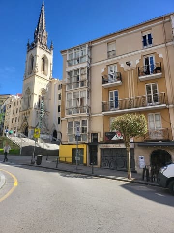 Appartamento da affittare in Santander - 650 € (Rif: 9822371)