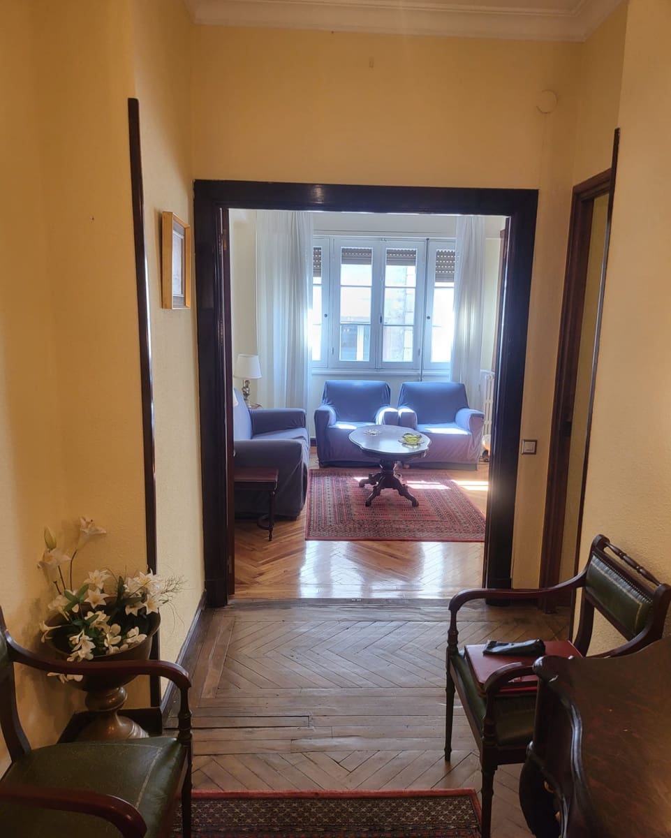 4 bedroom Flat for sale in Santander - € 560,000 (Ref: 9828775)