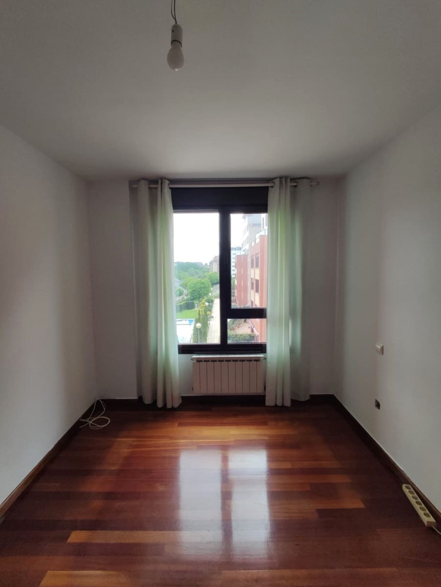2 quarto Apartamento para venda em Santander com piscina garagem - 375 000 € (Ref: 9836022)