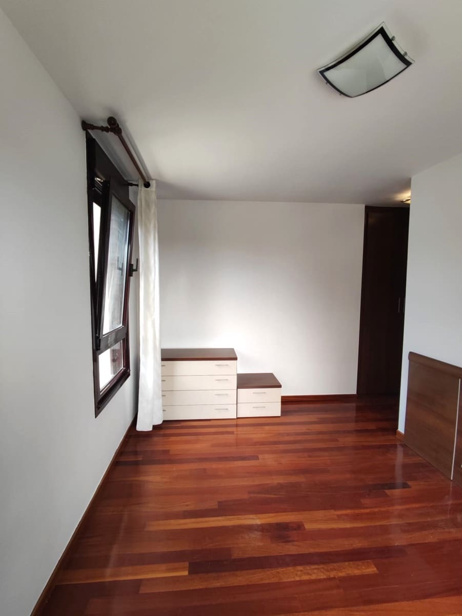 2 quarto Apartamento para venda em Santander com piscina garagem - 375 000 € (Ref: 9836022)