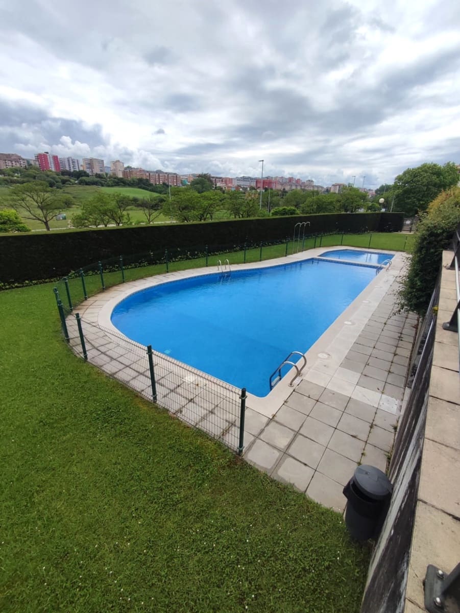 2 quarto Apartamento para venda em Santander com piscina garagem - 375 000 € (Ref: 9836022)