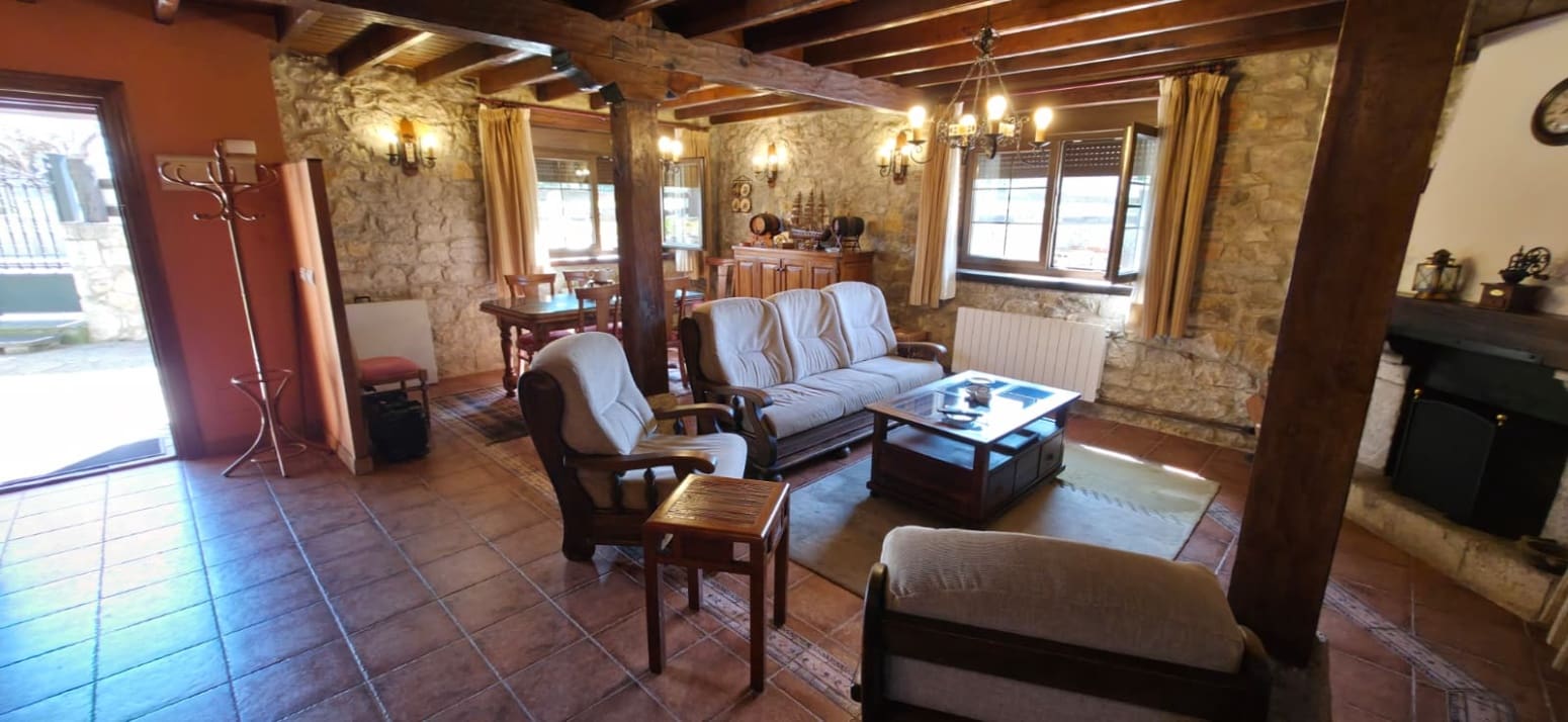 8 soverom Villa til salgs i Somo - € 1 200 000 (Ref: 9851039)