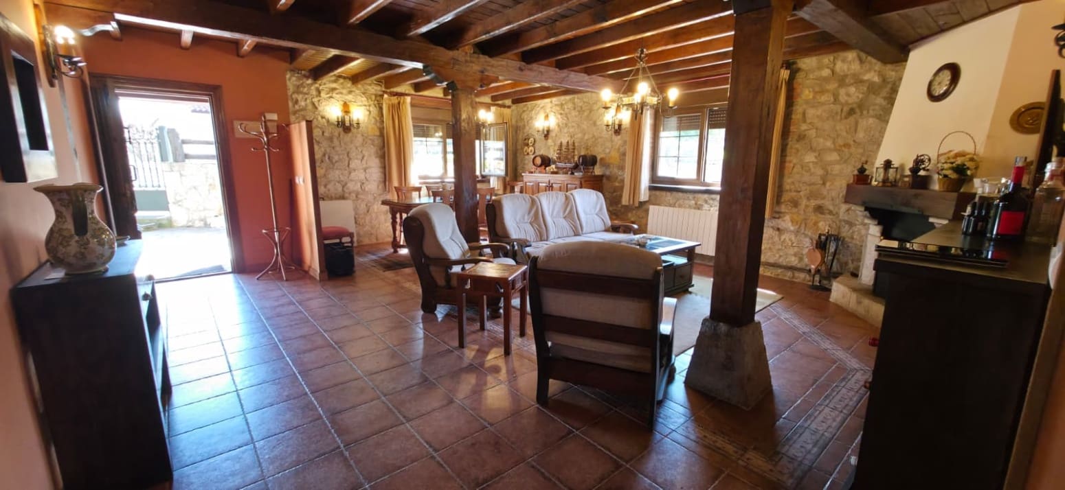 8 soverom Villa til salgs i Somo - € 1 200 000 (Ref: 9851039)