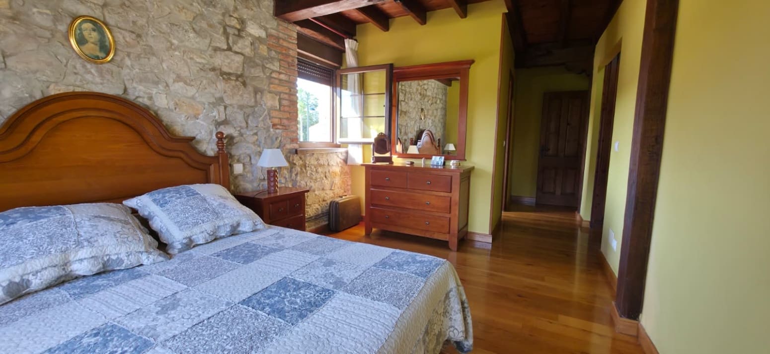 8 soverom Villa til salgs i Somo - € 1 200 000 (Ref: 9851039)