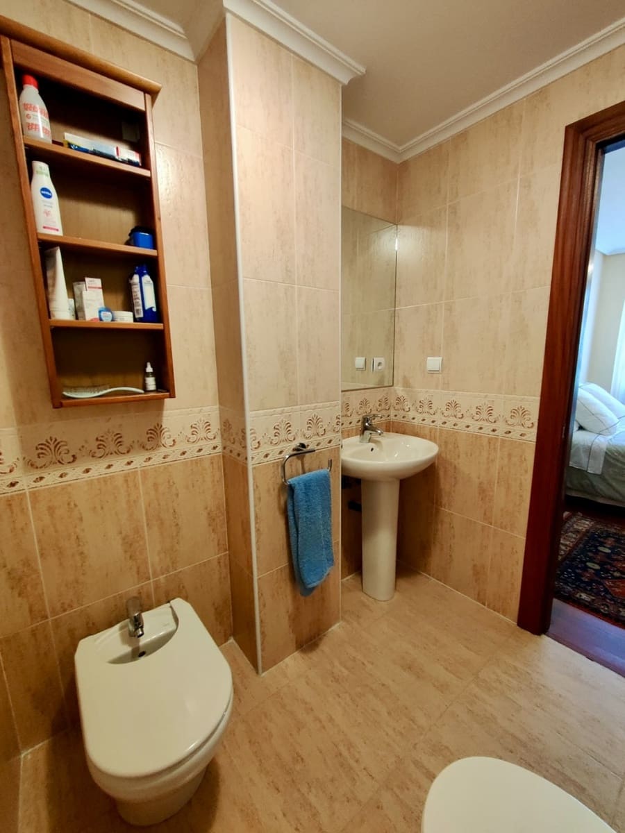 3 bedroom Flat for sale in Santander with garage - € 425,000 (Ref: 9871640)
