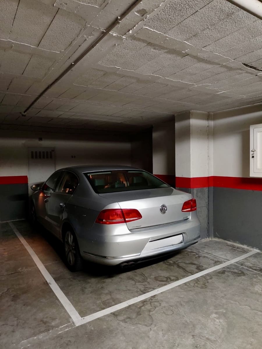 3 bedroom Flat for sale in Santander with garage - € 425,000 (Ref: 9871640)