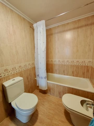 3 slaapkamer Flat te koop in Santander met garage - € 425.000 (Ref: 9871640)