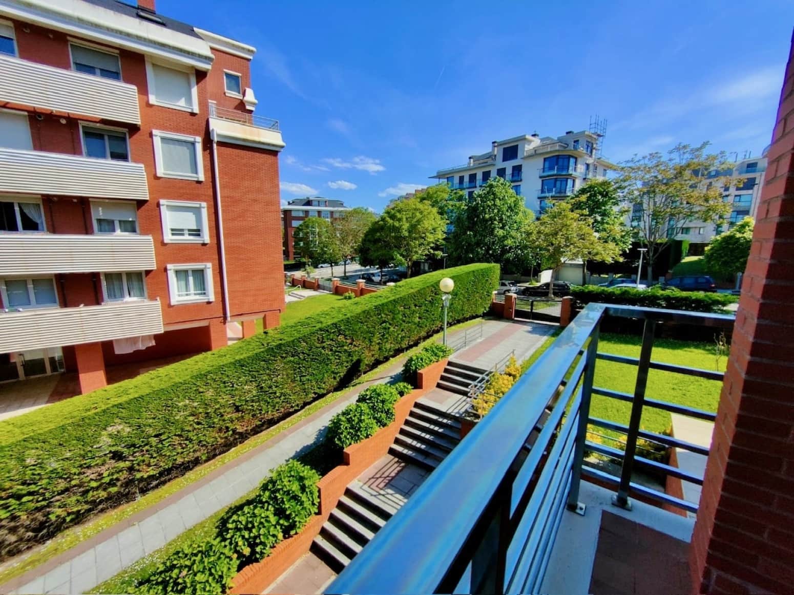 3 bedroom Flat for sale in Santander with garage - € 425,000 (Ref: 9871640)