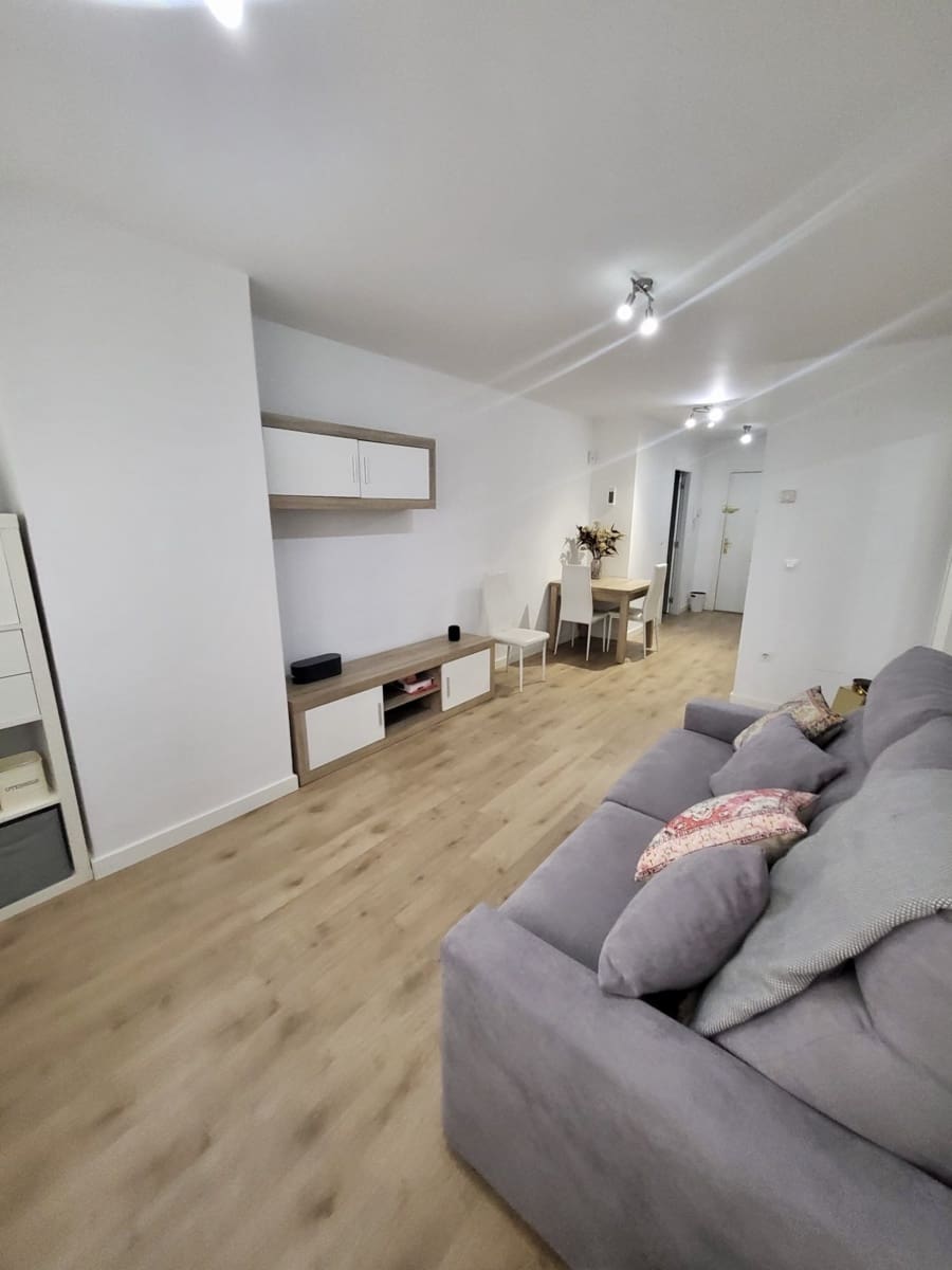 1 bedroom Flat for sale in Santander - € 187,000 (Ref: 9871641)