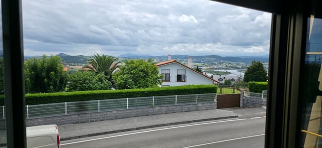 7 sypialnia Willa na sprzedaż w Suances z garażem - 525 000 € (Ref: 9887956)