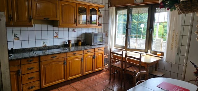 7 sypialnia Willa na sprzedaż w Suances z garażem - 525 000 € (Ref: 9887956)