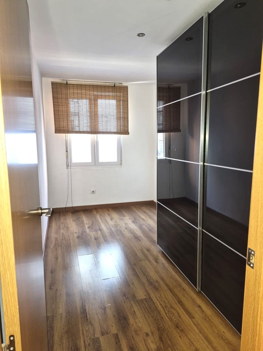 2 Zimmer Wohnung zu verkaufen in Santander - 169.900 € (Ref: 9900372)
