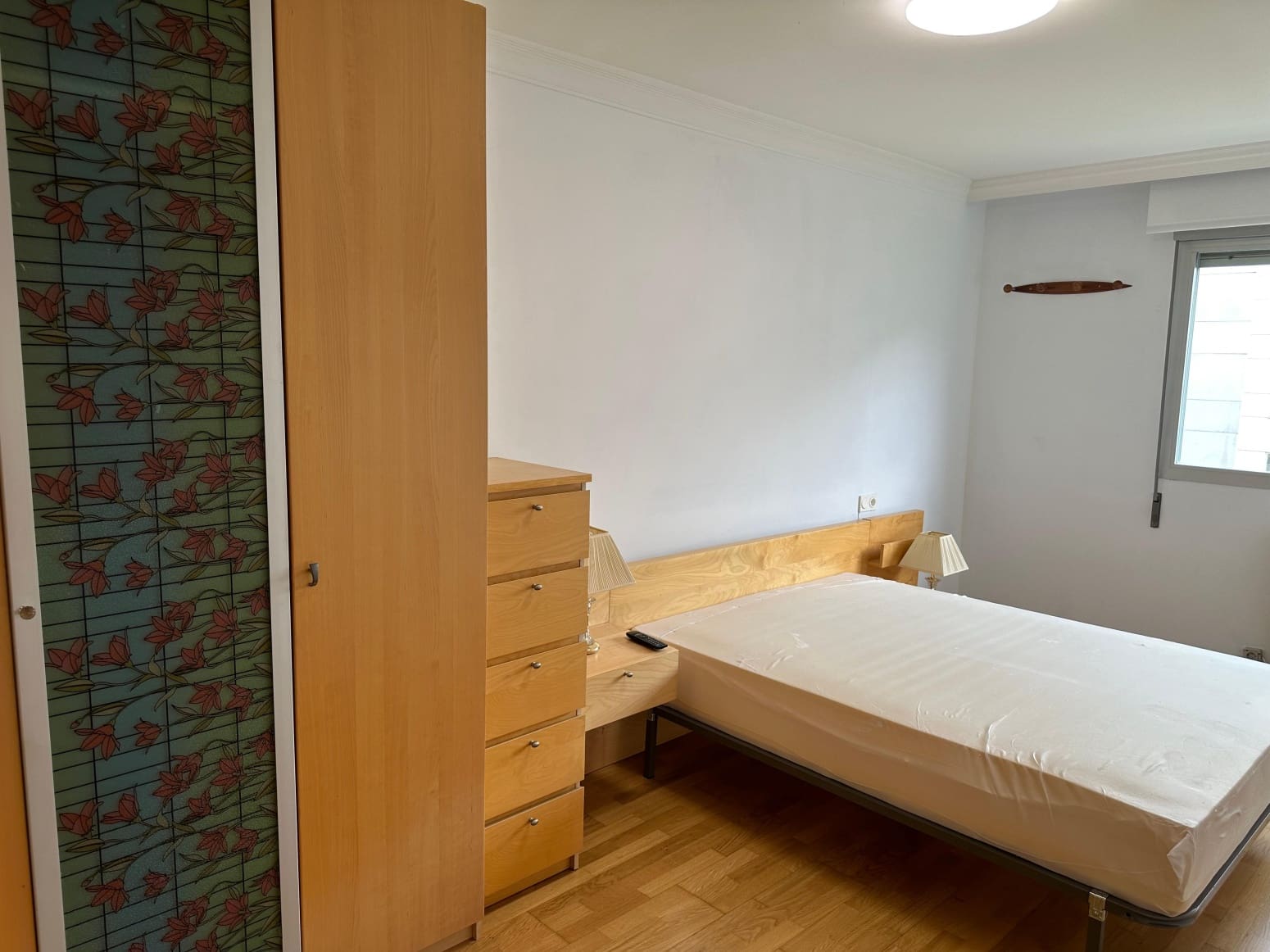 2 slaapkamer Flat te huur in Muriedas met garage - € 800 (Ref: 9921852)