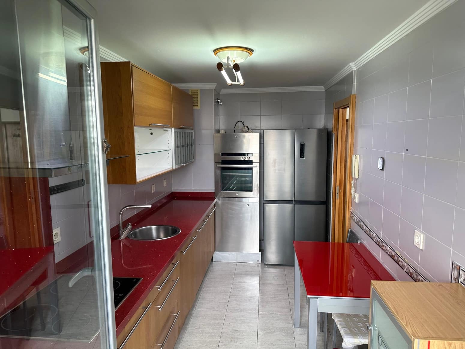 2 slaapkamer Flat te huur in Muriedas met garage - € 800 (Ref: 9921852)