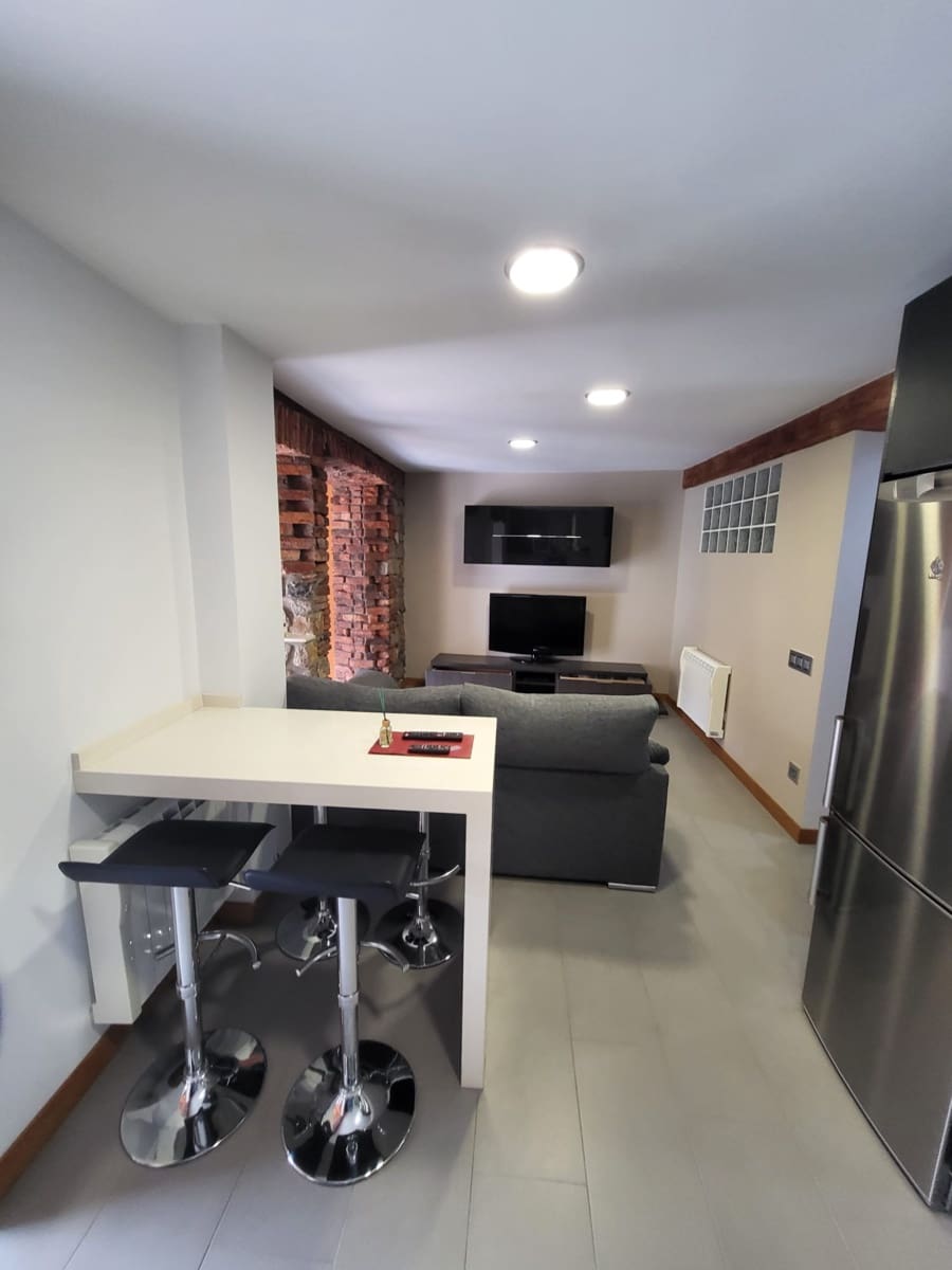 2 bedroom Flat for sale in Santander - € 325,000 (Ref: 9926924)