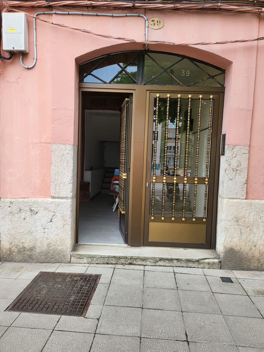 2 bedroom Flat for sale in Santander - € 325,000 (Ref: 9926924)