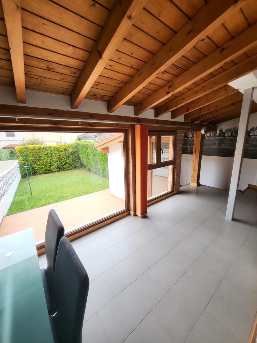2 bedroom Flat for sale in Santander - € 325,000 (Ref: 9926924)