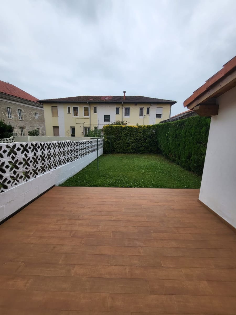 2 bedroom Flat for sale in Santander - € 325,000 (Ref: 9926924)