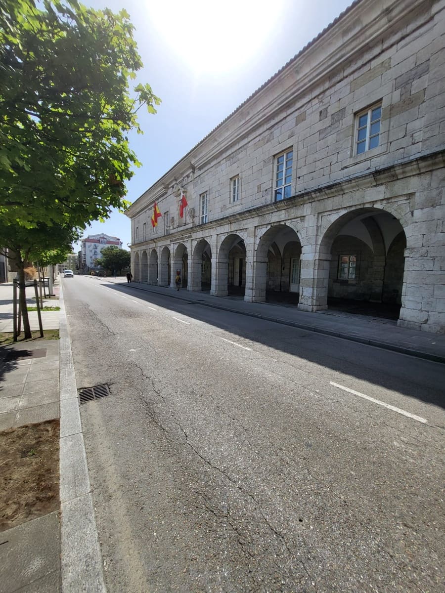 2 bedroom Flat for sale in Santander - € 325,000 (Ref: 9926924)