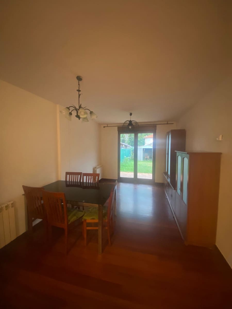 2 bedroom Villa for rent in Villabanez with garage - € 750 (Ref: 9941823)