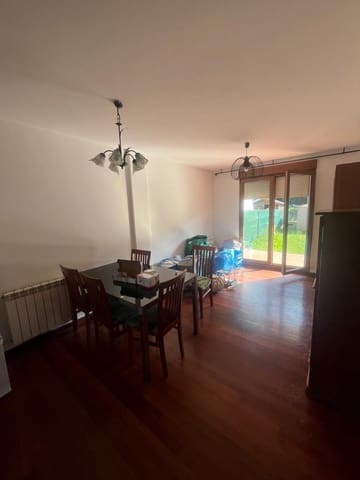 2 bedroom Villa for rent in Villabañez, Castañeda with garage - € 750 (Ref: 9941823)