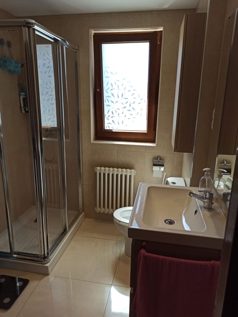 2 bedroom Flat for rent in Santander with garage - € 800 (Ref: 9941824)