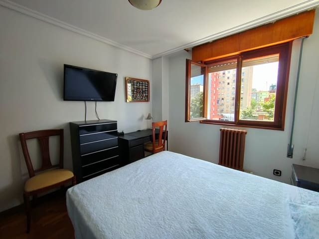 Piso de 2 habitaciones en Santander en alquiler con garaje - 800 € (Ref: 9941824)