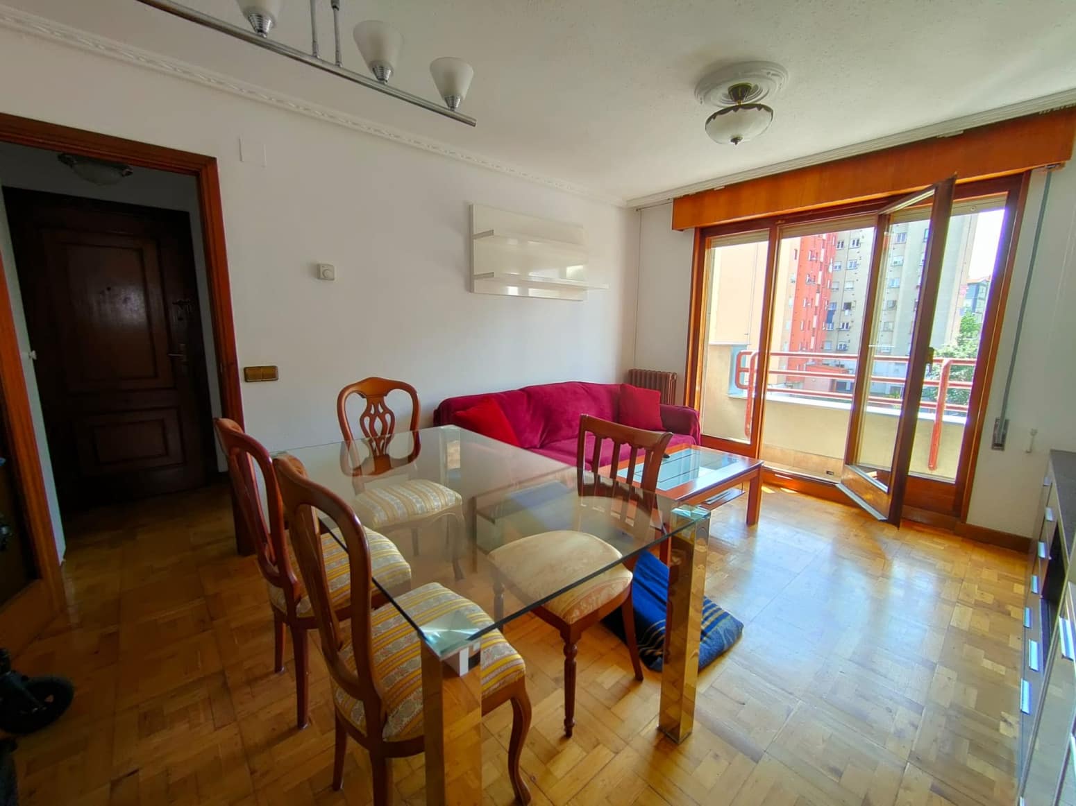 Appartement de 2 chambres à louer à Santander avec garage - 800 € (Ref: 9941824)