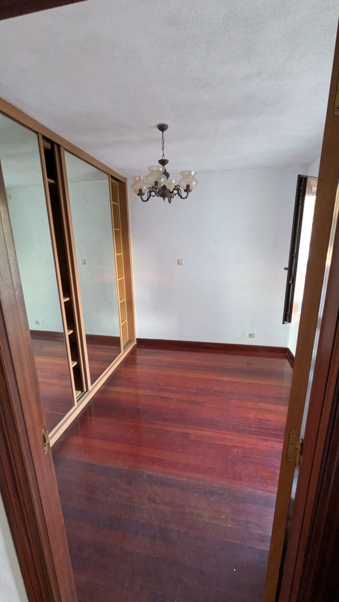 3 bedroom Villa for sale in Reocin with garage - € 299,000 (Ref: 9964819)