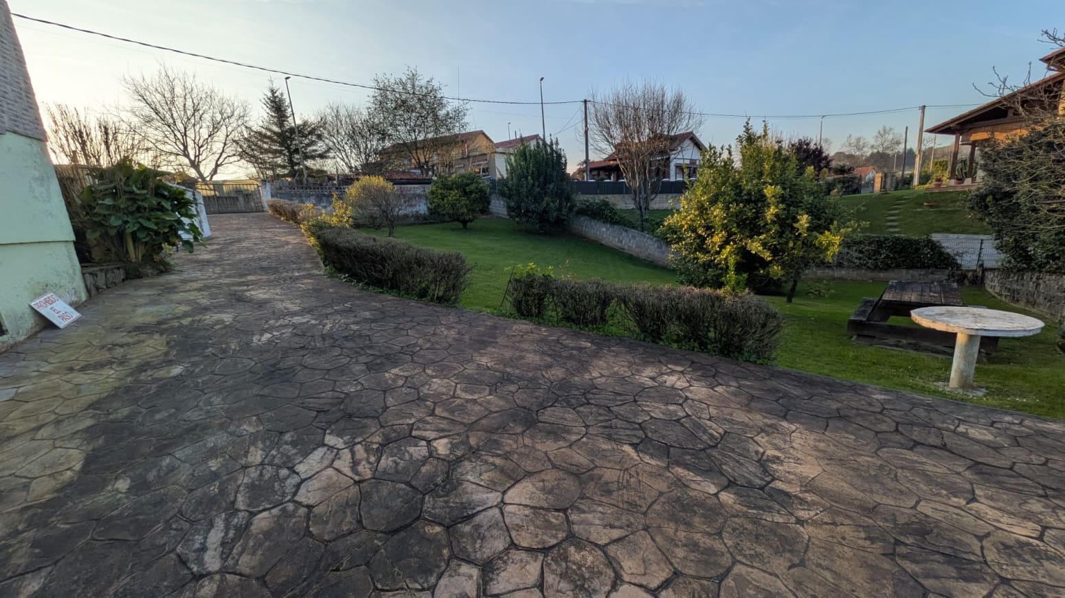 3 bedroom Villa for sale in Reocin with garage - € 299,000 (Ref: 9964819)
