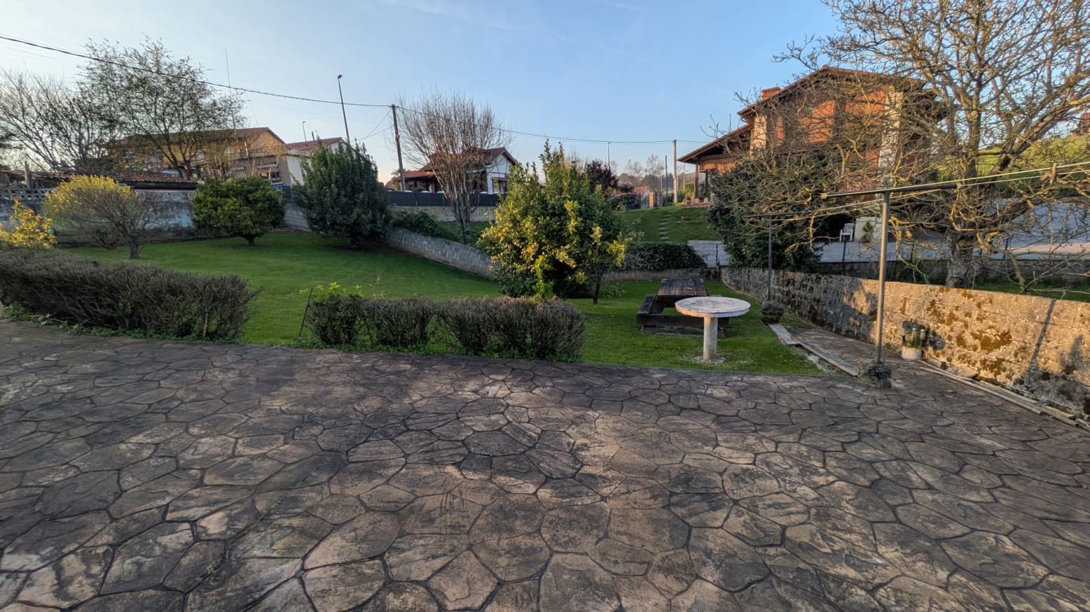 3 bedroom Villa for sale in Reocin with garage - € 299,000 (Ref: 9964819)