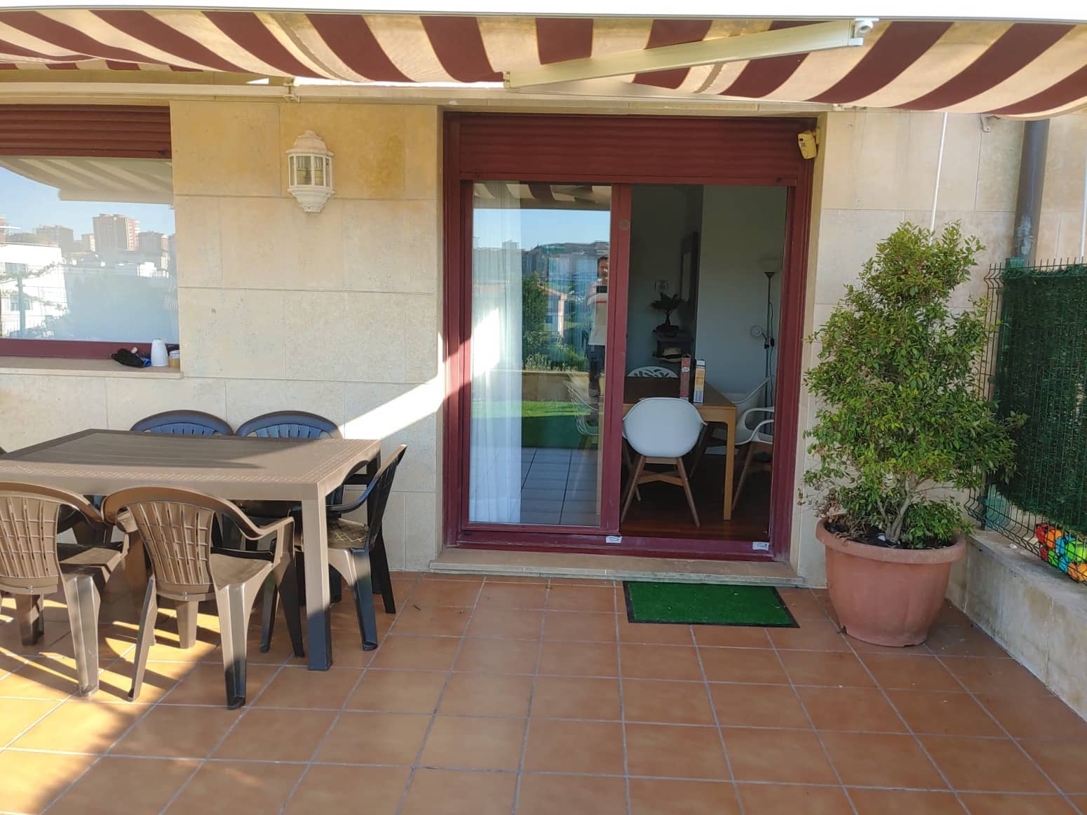 Piso de 3 habitaciones en Santander en alquiler con piscina garaje - 1.300 € (Ref: 9966281)