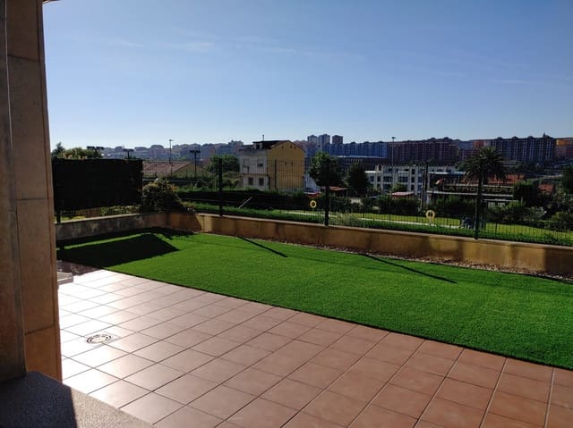 Piso de 3 habitaciones en Santander en alquiler con piscina garaje - 1.300 € (Ref: 9966281)