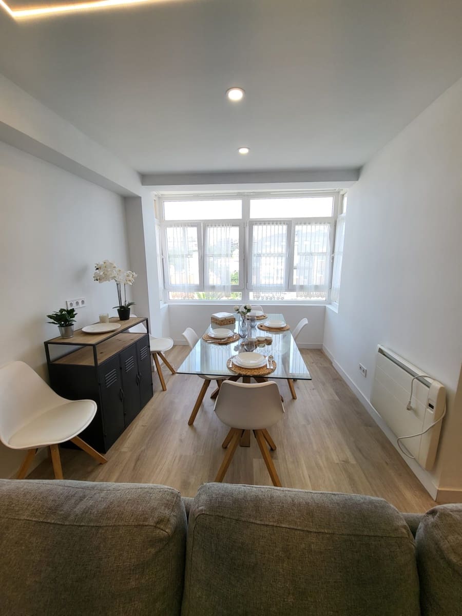 2 quarto Apartamento para arrendar em Santander com garagem - 850 € (Ref: 9966282)